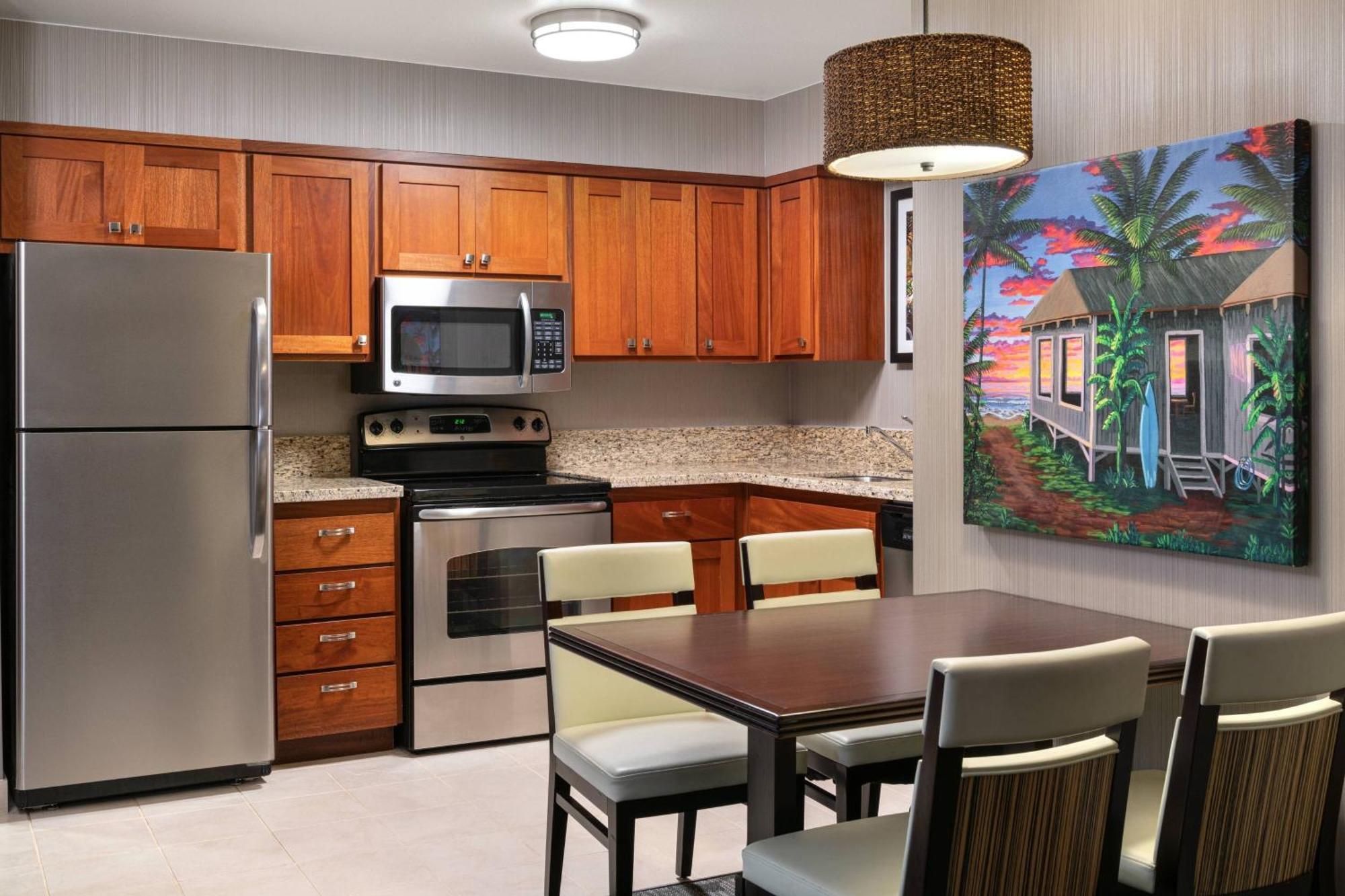 Courtyard by Marriott Maui Kahului Airport Hotel Exterior foto