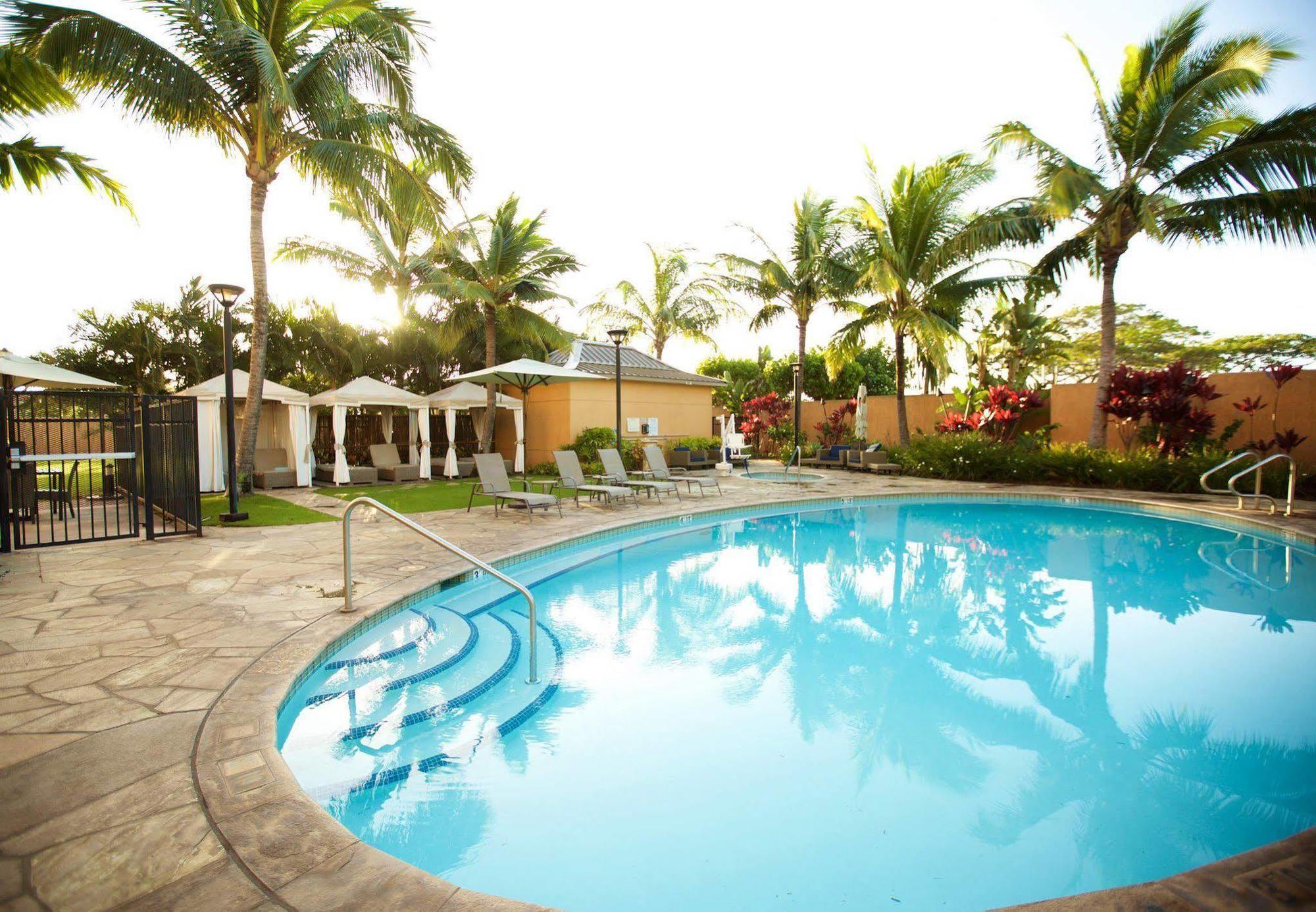 Courtyard by Marriott Maui Kahului Airport Hotel Exterior foto